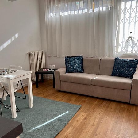 Cute Flat - Best Price - Wi Fi - Ac - Tv Florença Exterior foto